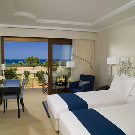 Kernos Beach Hotel&Bungalows-3